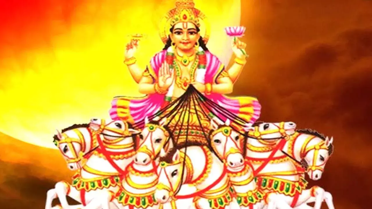 Astrology Tips:इन कामों से बढ़ेगा मान-सम्मान, सूर्यदेव की बरसेगी कृपा, जानिए किस्मत चमकाने वाले उपाय
