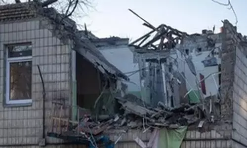 Ukraine News : यूक्रेन पर सबसे बड़े हवाई हमले में मरने वालों की संख्या बढ़कर 30