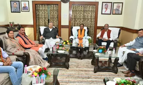 Vishnudeo Sai Cabinet: विधानसभा अध्‍यक्ष के साथ अचानक सीएम विष्‍णुदेव साय से मिले आधा दर्जन मंत्री, जानिए...क्‍या है मामला