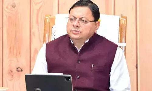 Uttarakhand News Hindi: धामी सरकार का बड़ा फैसला, बाहरी लोगों के जमीन खरीदने पर लगाई रोक, जानिए क्यों