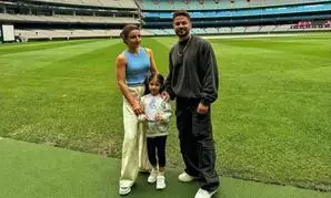 Bollywood News: सोहा अली खान ने अब्बा टाइगर पटौदी को जन्मदिन पर किया याद...