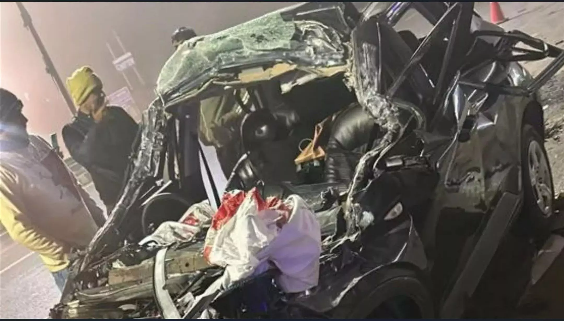 Delhi Accident News: दिल्ली पुलिस के 2 इंस्पेक्टर की सड़क हादसे में मौत, कुंडली बॉर्डर के पास हुआ दर्दनाक हादसा Delhi Accident News: दिल्ली पुलिस के 2 इंस्पेक्टर की सड़क हादसे में मौत, कुंडली बॉर्डर के पास हुआ दर्दनाक हादसा
