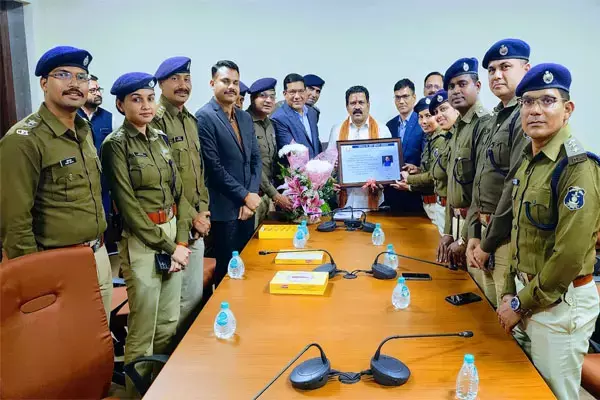 Deputy CM Vijay Sharma: वेतन, प्रमोशन और जमीन मांगने गए एडिशनल एसपी, डीएसपी को डिप्टी सीएम विजय शर्मा ने जमकर सुना दिया