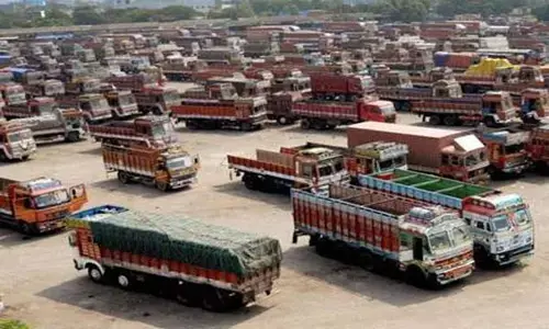 छत्तीसगढ़ में ड्राइवरों की हड़ताल, आज से थम गए स्कूल बस, यात्री बस और ट्रकों के पहिए...