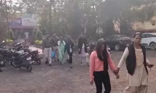 Raigarh News: लुटेरी लड़कियों का गैंग गिरफ्तार, मालकिन को बंधक बनाकर 10 लाख के गहनों की लूट...फिर ऐसे पकड़ाए