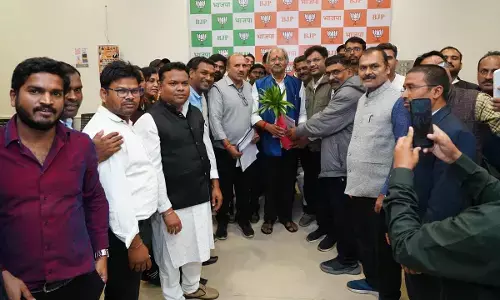 CG के शिक्षा मंत्री बृजमोहन अग्रवाल से मिला प्राइवेट स्कूल एसोसियेशन, रखी ये मांगें...