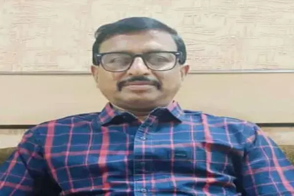 छत्तीसगढ़ में बुलडोजर: यूपी, एमपी स्टाइल में पहली बार आरोपी पर ऐसी कार्रवाई, हत्या की सुपारी देने वाले कांग्रेस नेता का होटल जमींदोज