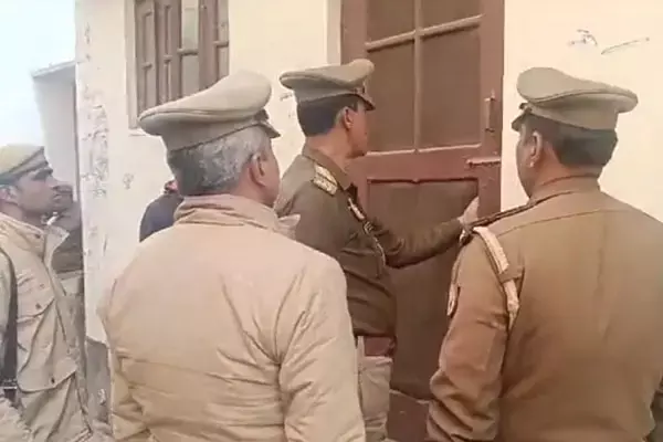 UP News: गैंगस्टर मुख्तार अंसारी के करीबी अफरोज खान की संपत्ति जब्त, पत्नी के नाम पर संपत्ति, गैंगस्टर एक्ट के तहत कार्रवाई