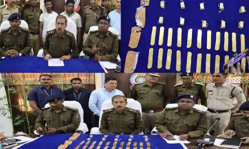 Mahasamund News: साढ़े चार करोड़ का सोना पकड़ाया, लक्जरी कार से कर रहे थे सोने बिस्कुटों की तस्करी