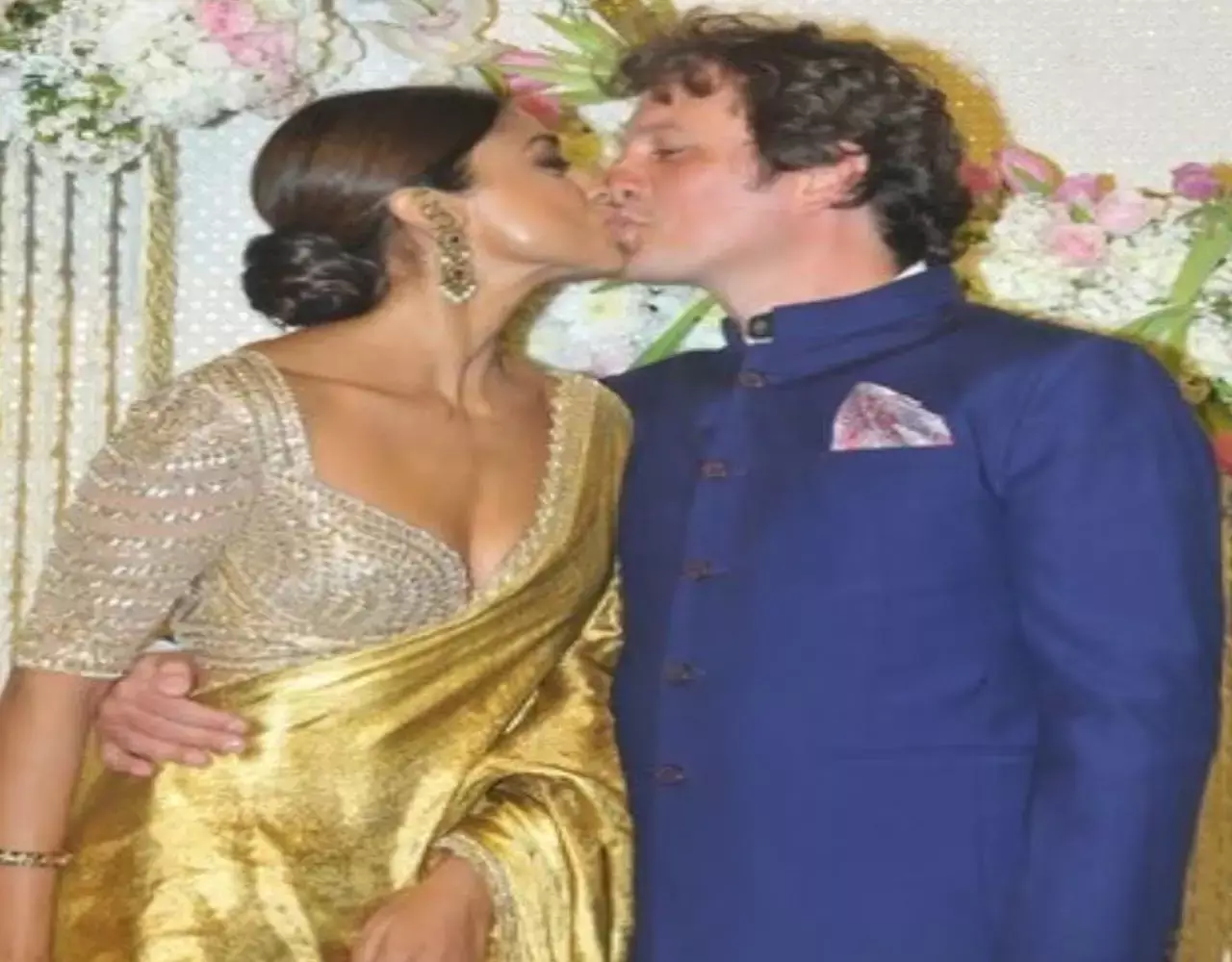 Read all Latest Updates on and about Shriya Saran Kissing Video