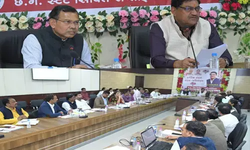 CG News: खराब गुड़-चना की सप्लाई करने पर होगी कार्रवाई, मंत्री ने अधिकारियों को चावल की गुणवत्ता पर विशेष ध्यान देने के दिए निर्देश