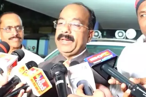 CG PWD: CG पीडब्‍ल्‍यूडी की ‘दृष्टि’: लीपापोती और कामचोरी रोकने विभाग ने डिवेलप किया सिस्‍टम, डिप्‍टी सीएम बोले- हर काम पर रहेगी नजर...