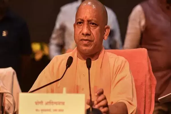 CM Yogi in Ayodhya: CM योगी आज जाएंगे अयोध्या नगरी, रामलला के दर्शन कर, प्राण प्रतिष्ठा के तैयारियों की करेंगे समीक्षा