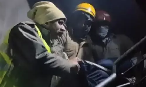 Delhi Fire News Today: दिल्ली के पीतमपुरा इलाके में दर्दनाक हादसा, घर में आग लगने से 6 लोगों की मौत