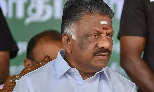 AIADMK: एआईएडीएमके से निष्कासित पनीरसेल्वम को राहत नहीं, सुप्रीम कोर्ट का हाईकोर्ट के फैसले में दखल से इनकार