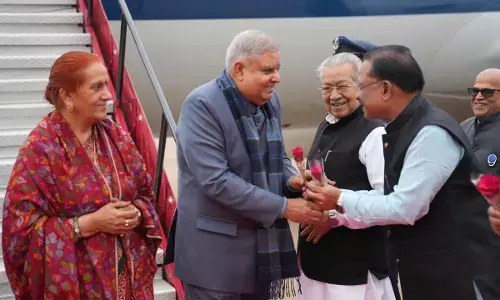 Vice President Jagdeep Dhankhar: रायपुर पहुंचे उप राष्ट्रपति: एयरपोर्ट पर राज्‍यपाल और मुख्‍यमंत्री ने किया स्‍वागत, जानिए...क्‍या है धनखड़ दौरा कार्यक्रम