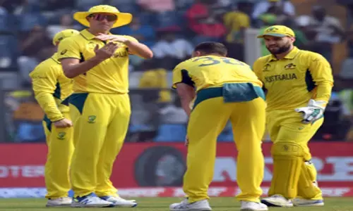 New Delhi News : ऑस्ट्रेलिया की तेज गेंदबाज तिकड़ी कमिंस, हेजलवुड और स्टार्क के टी20 विश्व कप में खेलने की संभावना