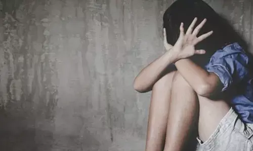 Jharkhand News: रिश्ते हुए शर्मसार, मौसा करता रहा नाबालिग से दुष्कर्म, हुई 5 माह की गर्भवती