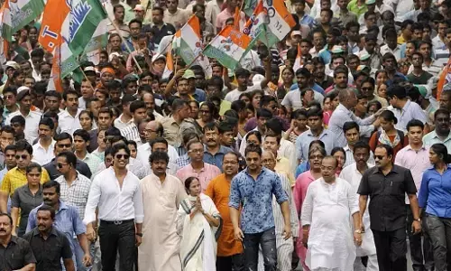 Mamata Banerjee Rally: ममता बनर्जी ने कोलकाता में सद्भावना रैली का किया शुभारंभ