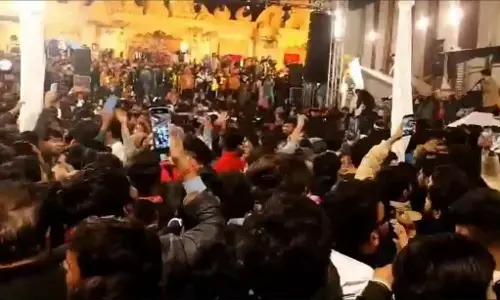 Kalka Temple Accident: दिल्ली के कालका मंदिर में जागरण के दौरान मची भगदड़, एक की मौत, 17 से अधिक लोग घायल