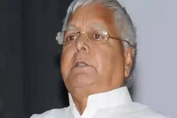 Land for Job Scam: लालू प्रसाद यादव से 10 घंटे चली पूछताछ, देर रात ED ऑफिस से घर पहुंचे