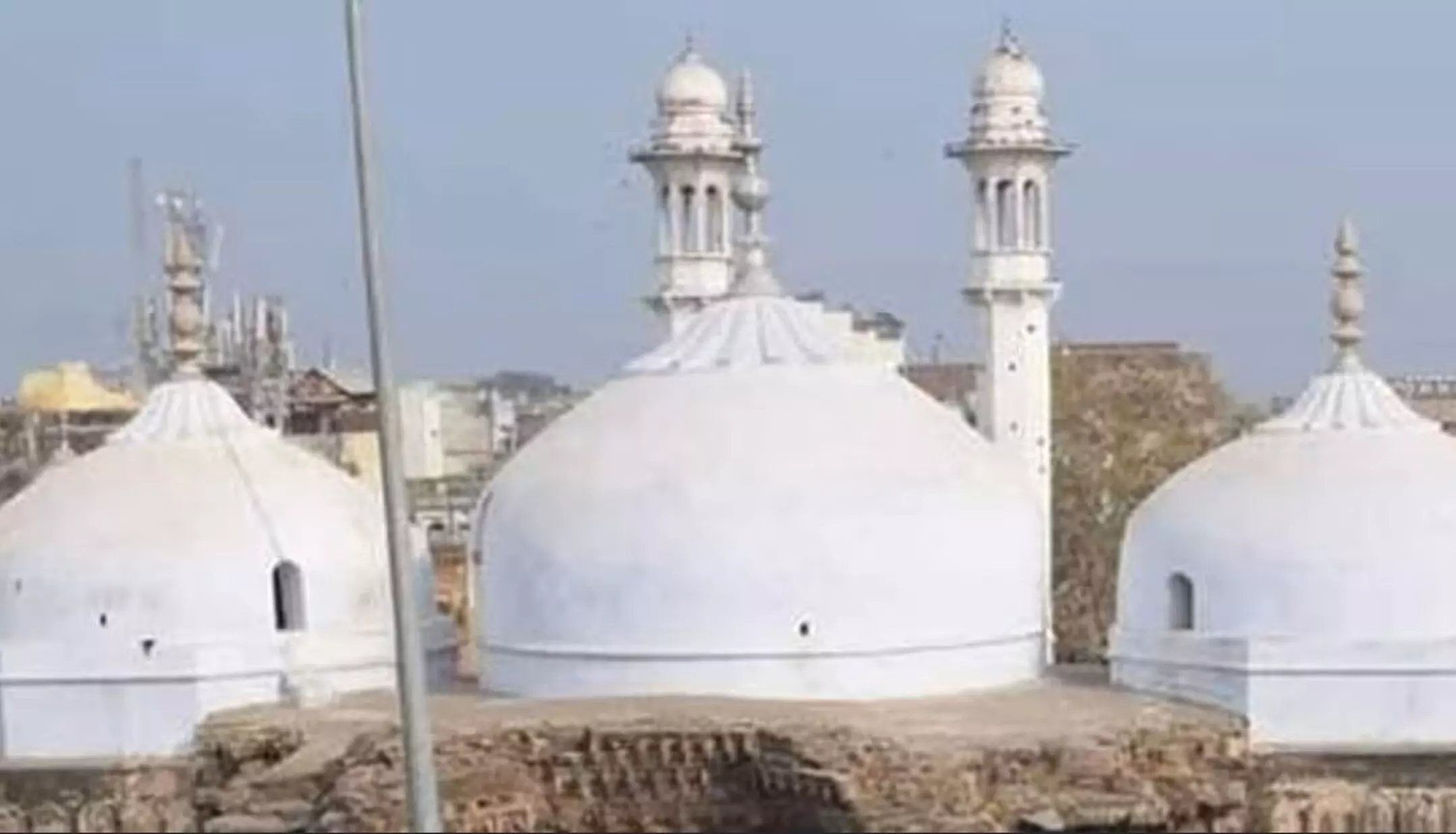 Gyanvapi Case: मुस्लिम पक्ष को लगा बड़ा झटका, पूजा पर नहीं लगेगी रोक, जानिए अब क्या है विकल्प Gyanvapi Case: मुस्लिम पक्ष को लगा बड़ा झटका, पूजा पर नहीं लगेगी रोक, जानिए अब क्या है विकल्प