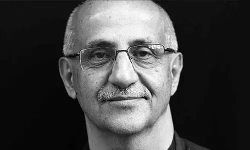 Harsh Mander NGO News: FCRA उल्लंघन मामले में  पूर्व IAS हर्ष मंदर के NGO ‘अमन बिरादरी’ के  दफ्तर पर छापे, जानें पूरा मामला