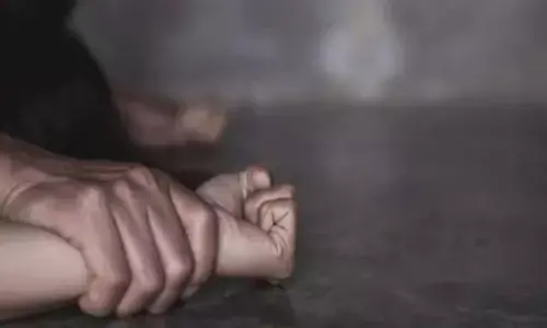 Uttar Pradesh News: युवक ने पोर्न देखने के बाद की घिनौनी हरकत, सगी बहन के साथ किया दुष्कर्म, फिर ले ली जान