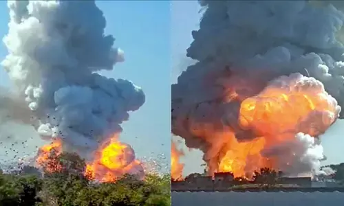 Harda Blast Updates: बिना लाइसेंस के ही वर्षों से चल थी फैक्ट्री, रखे थे अनुमति से अधिक पटाखे