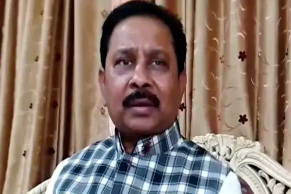 Jharkhand News: हेमंत सोरेन के बाद कांग्रेस नेता धीरज प्रसाद साहू की बारी, ईडी ने मनी लॉन्ड्रिंग मामले में भेजा समन