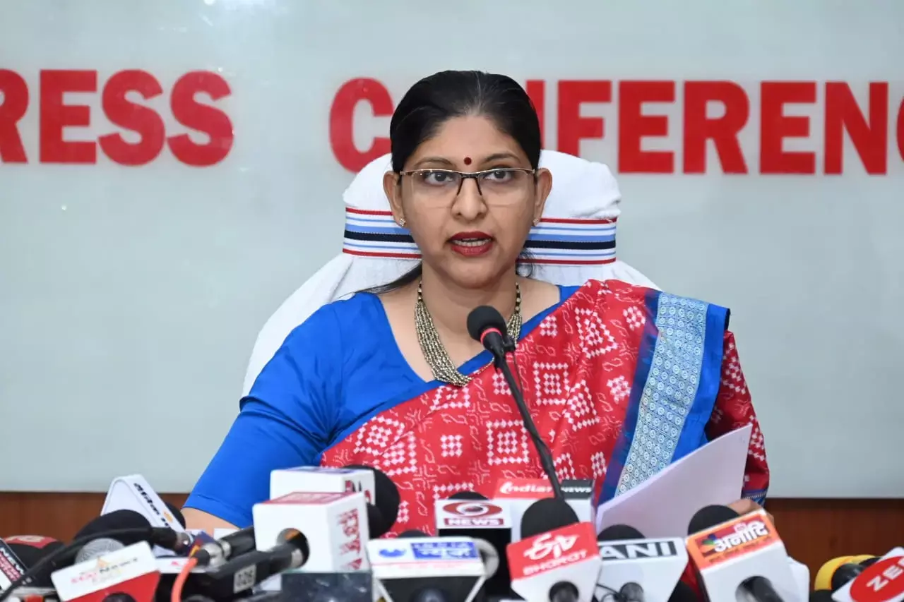 Assembly by-election: CEO रीना बाबा की प्रेस कांफ्रेंस: रायपुर दक्षिण विधानसभा में उपचुनाव को लेकर दी यह जानकारी