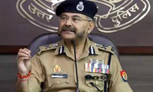 Uttarakhand News : उत्तराखंड में बवाल के बाद यूपी में सतर्कता बरतने के निर्देश