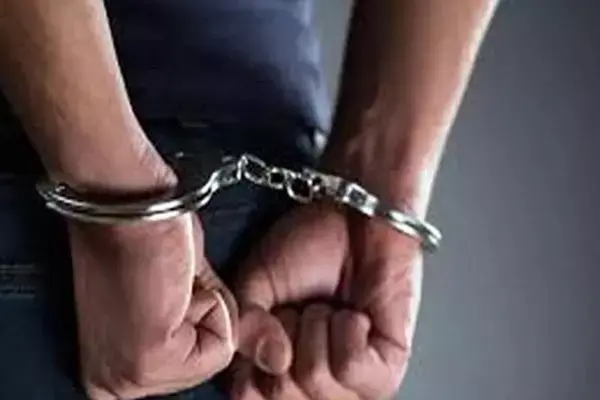 Rajasthan News: बिश्नोई - गोदारा और विक्रम गुर्जर गैंग के दो सदस्य गिरफ्तार, अवैध पिस्तौल समेत कई हथियार बरामद