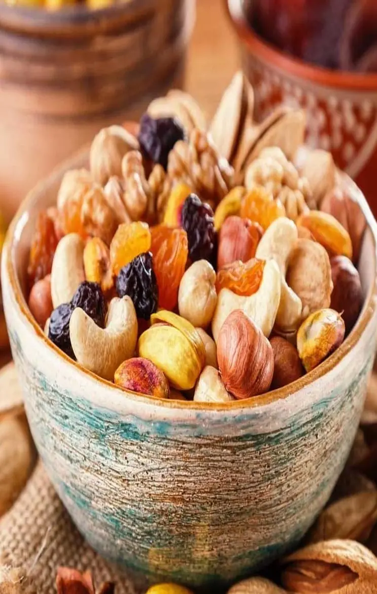 Health News: क्या आप भी बूढ़े से जवान देखना चाहते है रोज खाएं ये सस्ता ड्राई फ्रूट, दूर भागेगा बुढ़ापा, जानिए
