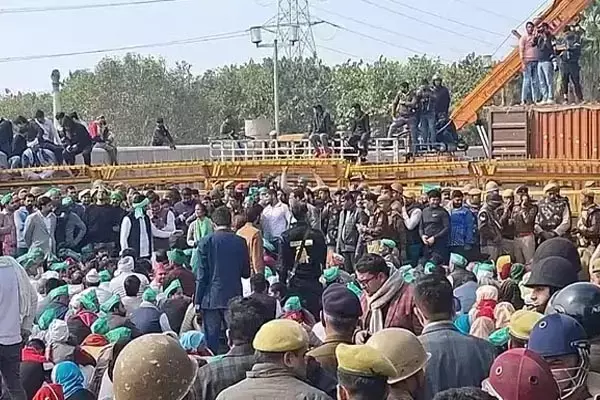 MP News: भोपाल 50 से ज्यादा किसान पुलिस हिरासत में, जाने क्या है मामला