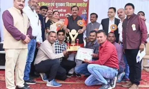 Chhattisgarh News: इंद्रावती भवन में 7वां नवा रायपुर प्रीमियर लीग 2024 विजेताओं का हुआ सम्मान