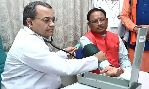 CG CM Vishnu Deo: CM विष्णु देव ने करवाया शुगर बीपी की जांच, दिया स्वास्थ्य जागरूकता का संदेश