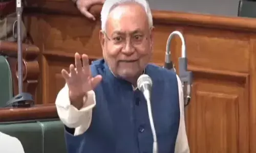 Bihar News : राहुल गांधी मीडिया में बने रहने के लिए कुछ भी बोलते हैं : नीतीश कुमार