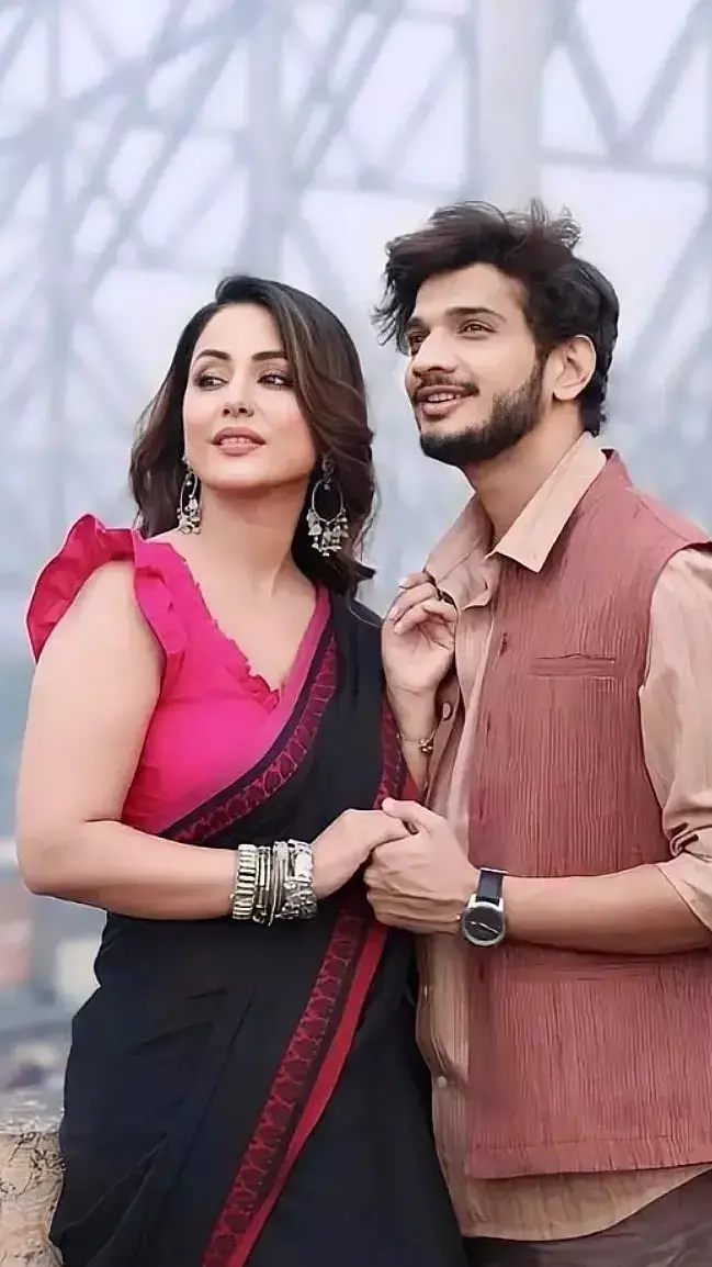 Halki Halki Si Song: मुनव्वर फारुकी का हल्की हल्की सी गाना रिलीज, मिनटों में आई व्यूज की बाढ़