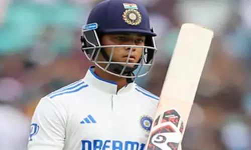 Test Match News : इंग्लैंड को 353 रन पर समेटने के बाद भारत लंच तक 34/1