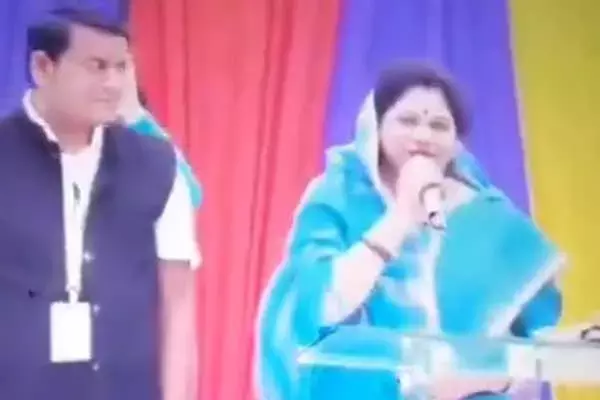 MLA Kavita Pran Lahere: CG एमएलए कविता प्राण लहरे का चंगाई सभा वाला वीडियो वायरल: बीजेपी का दावा कर लिया है धर्मांतरण, बिलाईगढ़ विधायक का जवाब...