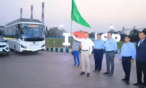 JSP News: जेएसपी में दौड़ेंगी इलेक्ट्रिक गाड़ियां, सौर ऊर्जा की ओर भी बढ़े कदम...