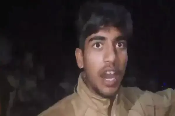 Rampur News: अंबेडकर का बोर्ड लगाने को लेकर हुए विवाद में दलित छात्र की मौत, परिजन बोले पुलिसवालों ने चलाई गोलियाँ