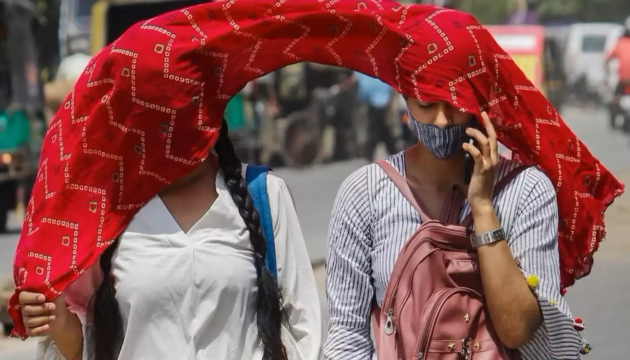 Weather Forecast Today: इस साल झेलनी पड़ सकती है भीषण गर्मी, IMD ने दी चेतावनी