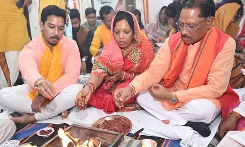CG CM House: सीएम विष्‍णुदेव का ‘हाउस प्रवेश’: विधि- विधान से पूजा-पाठ कर शिफ्ट हुए मुख्‍यमंत्री, देखें फोटो और वीडियो