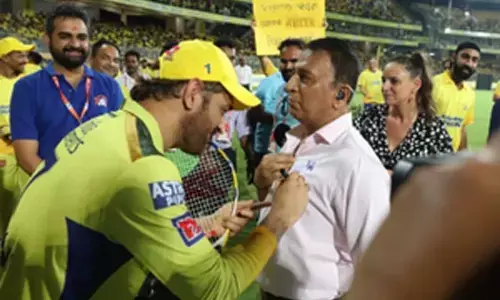 IPL Cricket News : धोनी द्वारा हस्ताक्षरित मेरी शर्ट आज भी गर्व से मेरे घर में रखी हुई है: गावस्कर