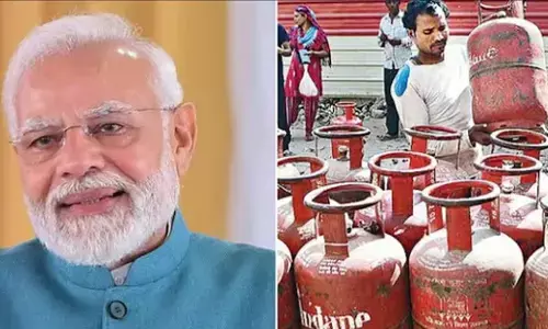 Womens Day 2024: महिला दिवस पर तोहफा, LPG सिलेंडर 100 रुपये सस्ता, केंद्र सरकार ने किया ऐलान