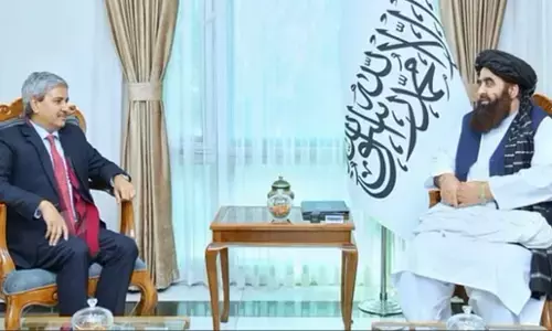 India-Afghanistan: भारतीय राजनयिक जेपी सिंह और अफगान विदेश मंत्री मुत्तकी के बीच वार्ता, इन मुद्दों पर हुई चर्चा