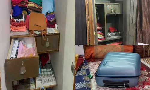 Raipur News: राजधानी में डकैती: बुजुर्ग महिला के हाथ-पैर बांधकर रॉड से मारपीट, फिर डकैतों ने 12 लाख के माल से किया हाथ साफ...