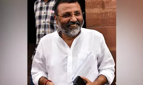 निशिकांत दुबे की जीवनी : Nishikant Dubey Biography Hindi